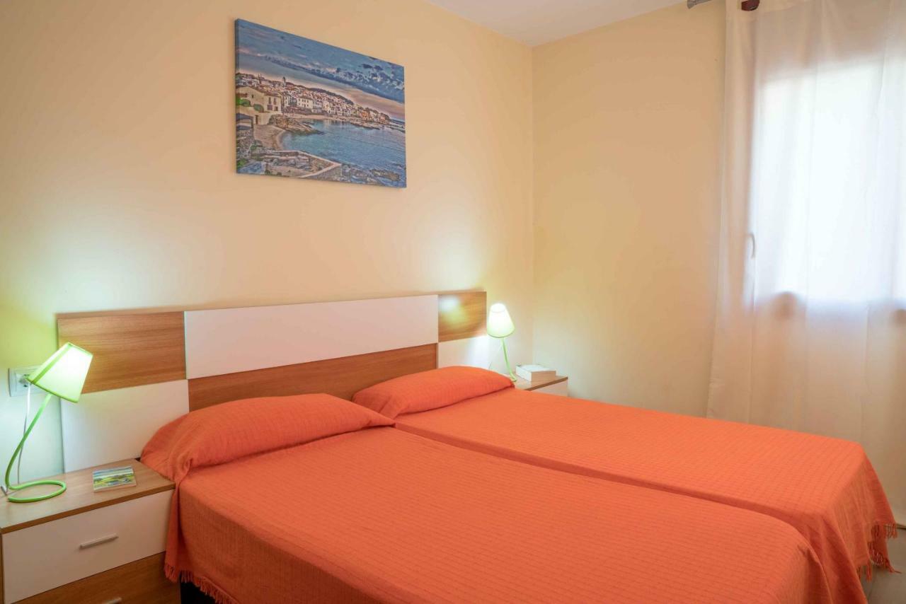 Apartaments Sant Pere Lloret de Mar Exteriör bild