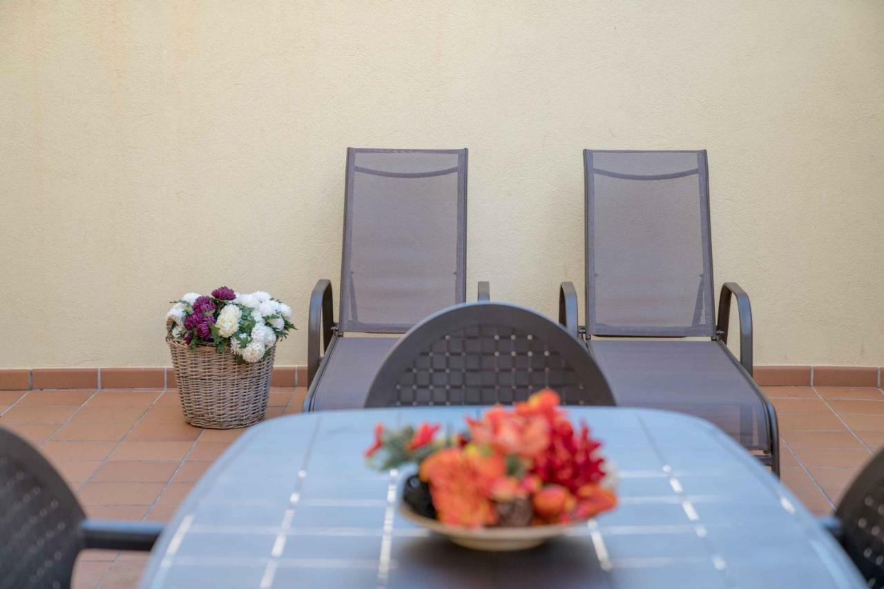 Apartaments Sant Pere Lloret de Mar Exteriör bild